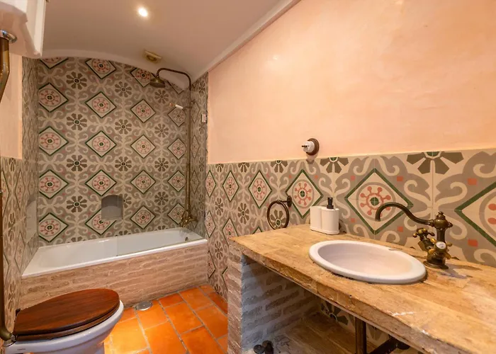 Patio Del Conde * Sevilla